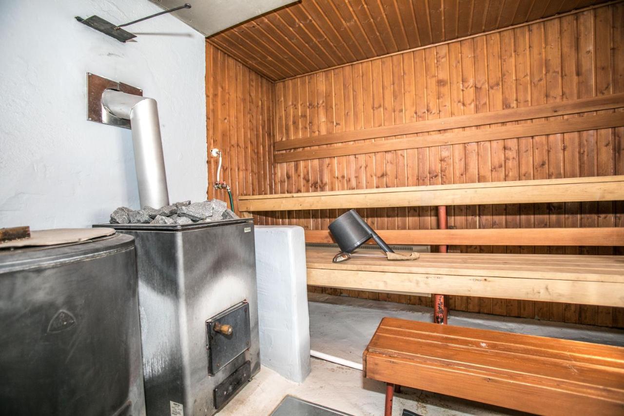 科利欢乐时光小屋酒店 Ahmovaara 外观 照片