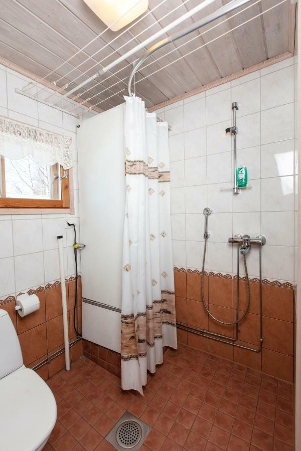科利欢乐时光小屋酒店 Ahmovaara 外观 照片